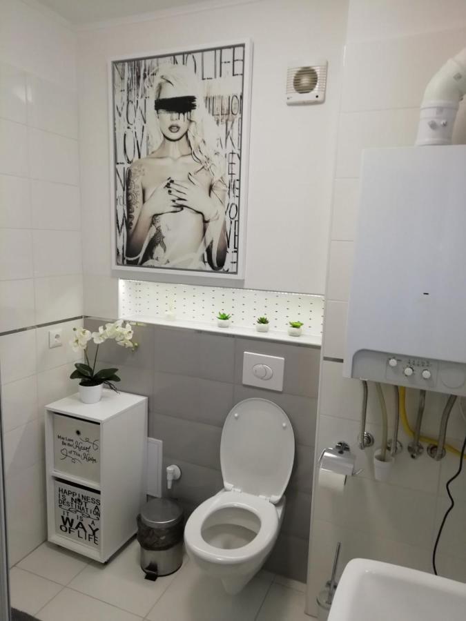 Salvus Apartman Apartment Eger Ngoại thất bức ảnh